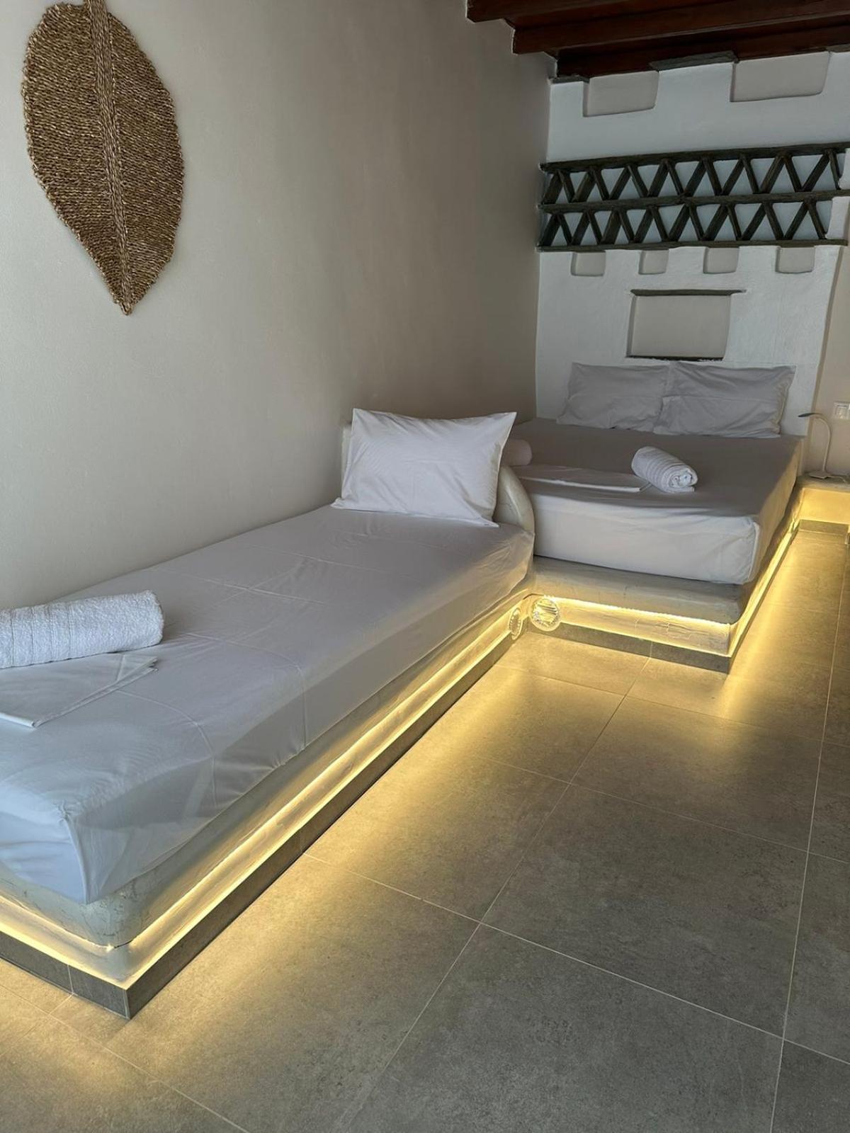 דירות Tínos Iakovos' Luxury Penthouse מראה חיצוני תמונה
